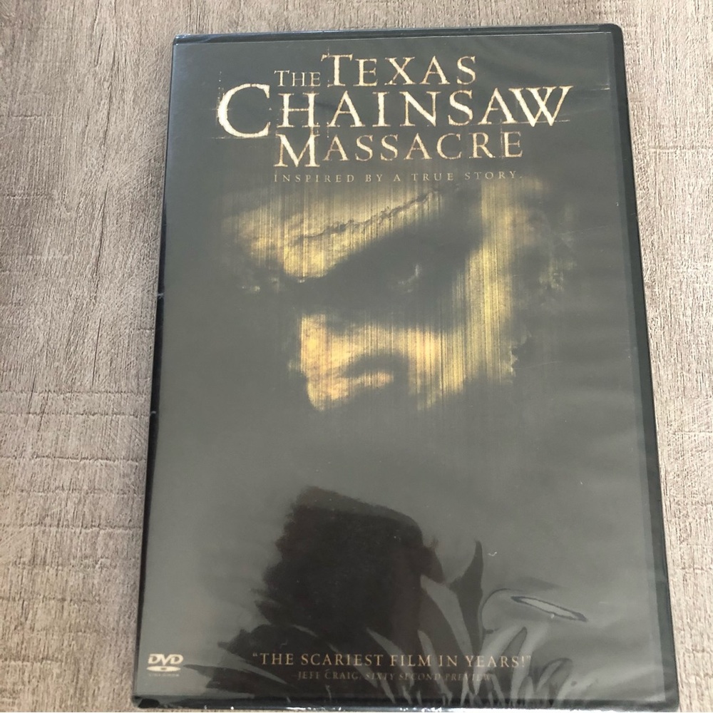 NWT Texas Chainsaw Massacre 2003 Dvd